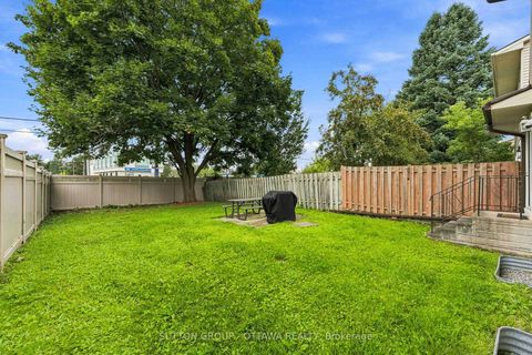 Photo 48 at 66 FIELDGATE Drive, Nepean (Knollsbrook), Ottawa