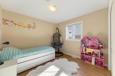 Photo 32 at 210 Broxburn Crescent, Nepean (Heritage Park), Ottawa