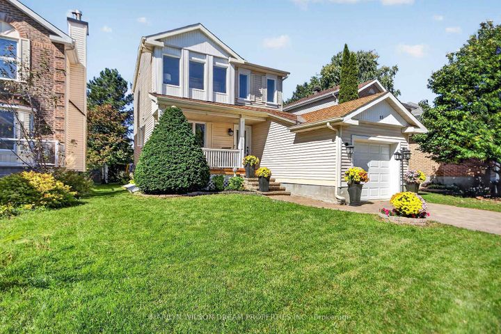 Photo 1 at 85 Houlahan Street, Nepean (Heritage Park), Ottawa