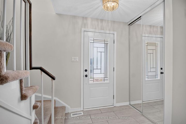 Photo 5 at 85 Houlahan Street, Nepean (Heritage Park), Ottawa