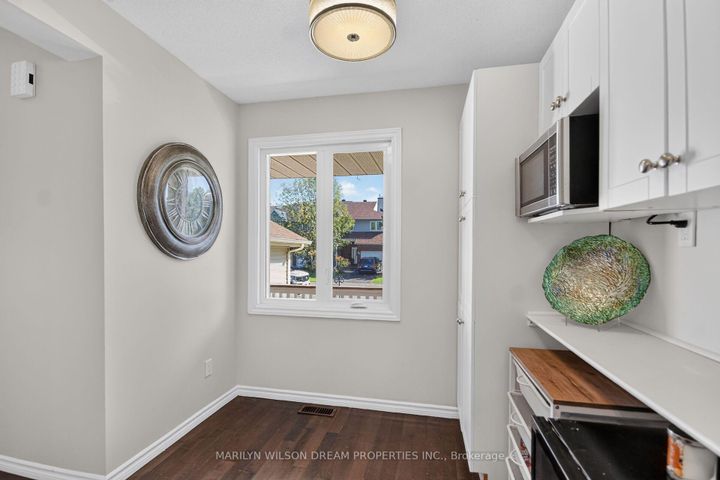 Photo 18 at 85 Houlahan Street, Nepean (Heritage Park), Ottawa