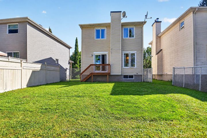 Photo 42 at 85 Houlahan Street, Nepean (Heritage Park), Ottawa