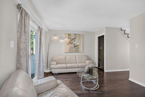 Photo 9 at 85 Houlahan Street, Nepean (Heritage Park), Ottawa