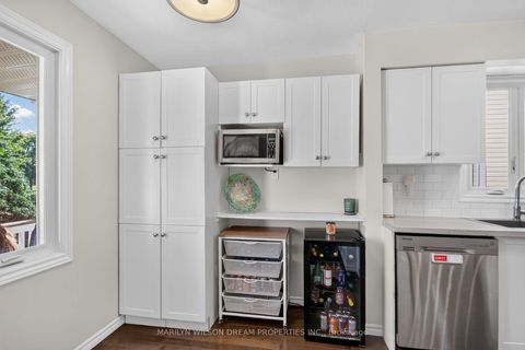 Photo 19 at 85 Houlahan Street, Nepean (Heritage Park), Ottawa
