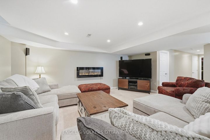 Photo 35 at 3534 Cambrian Road, Nepean (Half Moon Bay), Ottawa