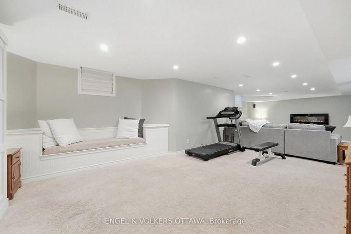 Photo 39 at 3534 Cambrian Road, Nepean (Half Moon Bay), Ottawa