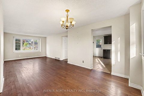 Photo 6 at 68 Downsview Crescent, Nepean (Tanglewood), Ottawa