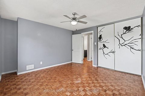 Photo 13 at 68 Downsview Crescent, Nepean (Tanglewood), Ottawa
