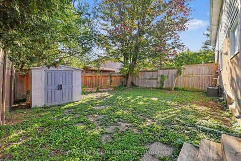 Photo 19 at 68 Downsview Crescent, Nepean (Tanglewood), Ottawa