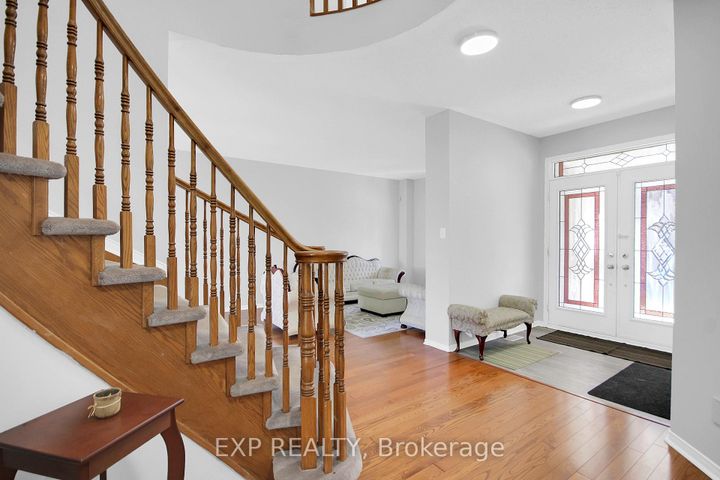 Photo 2 at 39 Greatwood Crescent, Nepean (Barrhaven East), Ottawa
