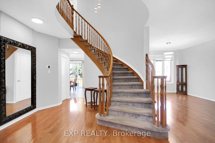 Photo 3 at 39 Greatwood Crescent, Nepean (Barrhaven East), Ottawa