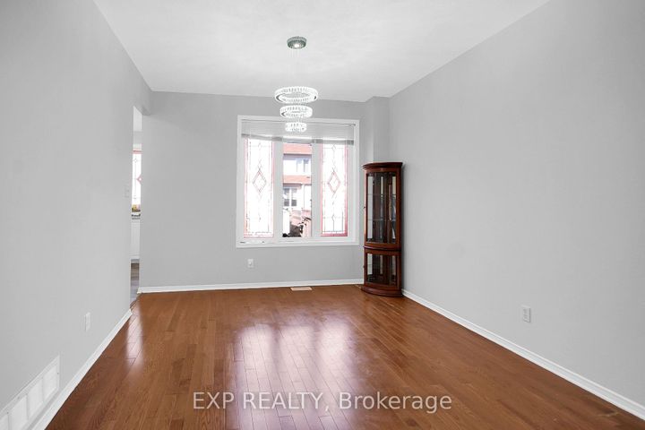 Photo 5 at 39 Greatwood Crescent, Nepean (Barrhaven East), Ottawa