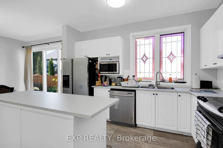 Photo 7 at 39 Greatwood Crescent, Nepean (Barrhaven East), Ottawa