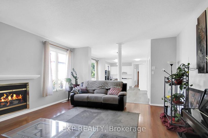 Photo 13 at 39 Greatwood Crescent, Nepean (Barrhaven East), Ottawa