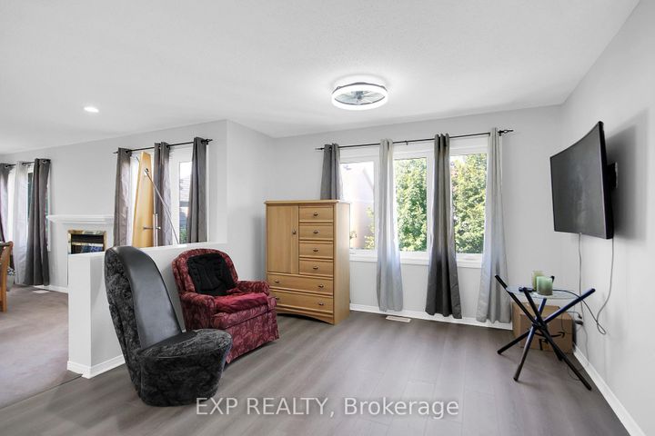 Photo 17 at 39 Greatwood Crescent, Nepean (Barrhaven East), Ottawa