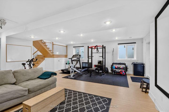 Photo 17 at 258 Carleton Avenue, Ottawa West/Tunneys Pasture, Ottawa