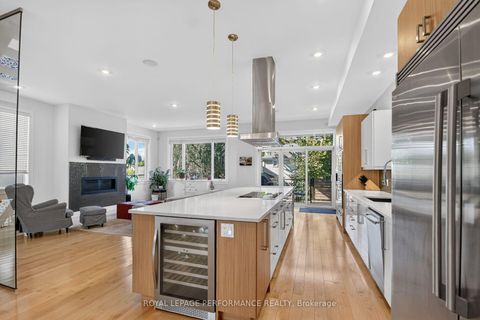 Photo 8 at 258 Carleton Avenue, Ottawa West/Tunneys Pasture, Ottawa