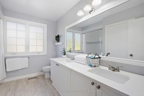 Photo 18 at 18 Greenbank Road S, Nepean (Leslie Park), Ottawa