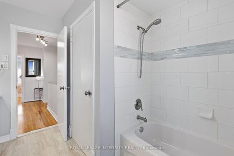 Photo 19 at 18 Greenbank Road S, Nepean (Leslie Park), Ottawa