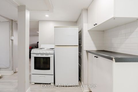 Photo 18 at 514 Lyon Street N, Ottawa Centre, Ottawa