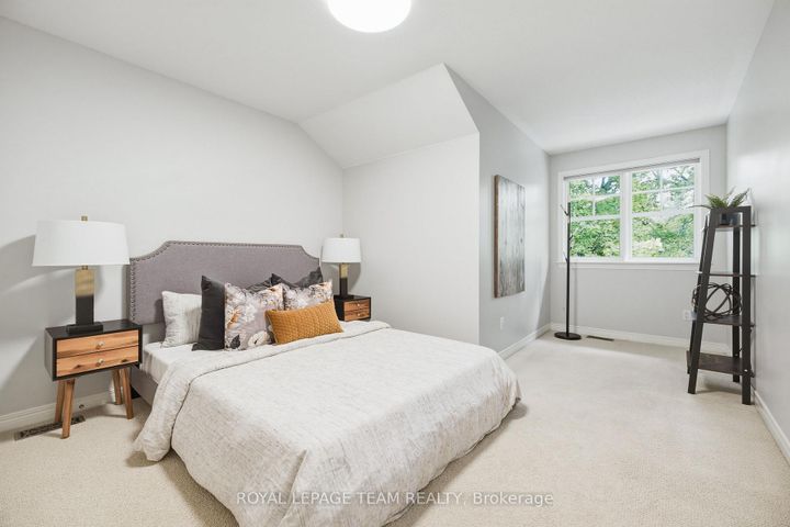 Photo 29 at 19 Creeks End Lane, Nepean (Bayshore), Ottawa