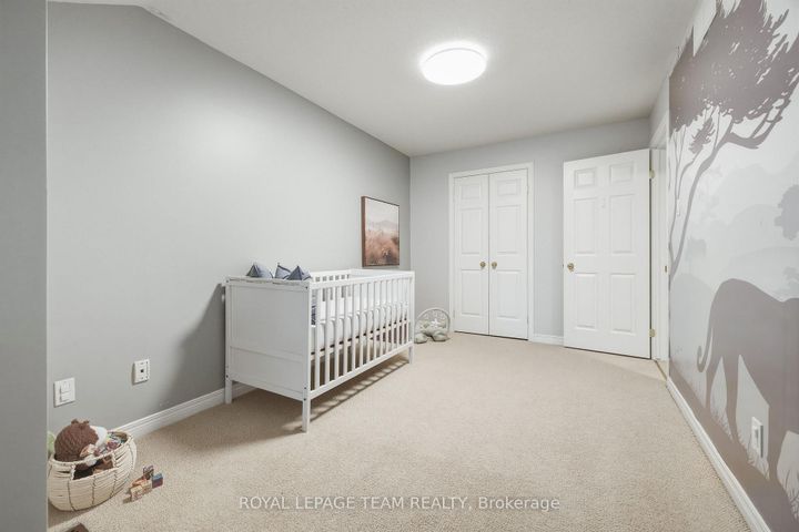 Photo 32 at 19 Creeks End Lane, Nepean (Bayshore), Ottawa