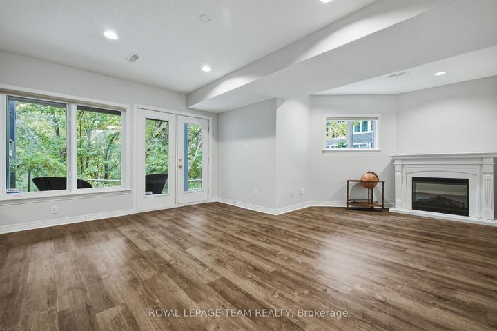 Photo 37 at 19 Creeks End Lane, Nepean (Bayshore), Ottawa