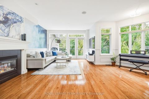 Photo 6 at 19 Creeks End Lane, Nepean (Bayshore), Ottawa