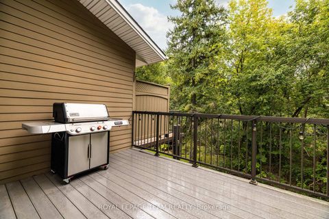 Photo 10 at 19 Creeks End Lane, Nepean (Bayshore), Ottawa
