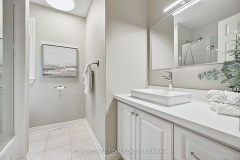 Photo 33 at 19 Creeks End Lane, Nepean (Bayshore), Ottawa