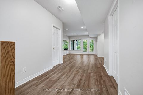Photo 35 at 19 Creeks End Lane, Nepean (Bayshore), Ottawa