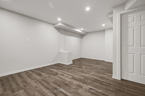 Photo 38 at 19 Creeks End Lane, Nepean (Bayshore), Ottawa