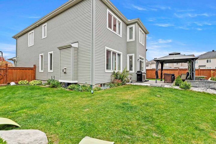 Photo 43 at 803 Logperch Circle, Nepean (Half Moon Bay), Ottawa