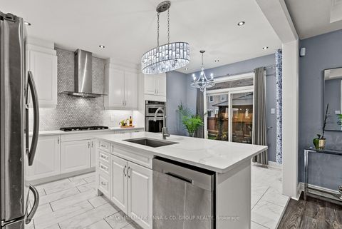 Photo 17 at 803 Logperch Circle, Nepean (Half Moon Bay), Ottawa