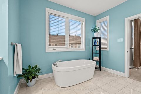 Photo 25 at 803 Logperch Circle, Nepean (Half Moon Bay), Ottawa