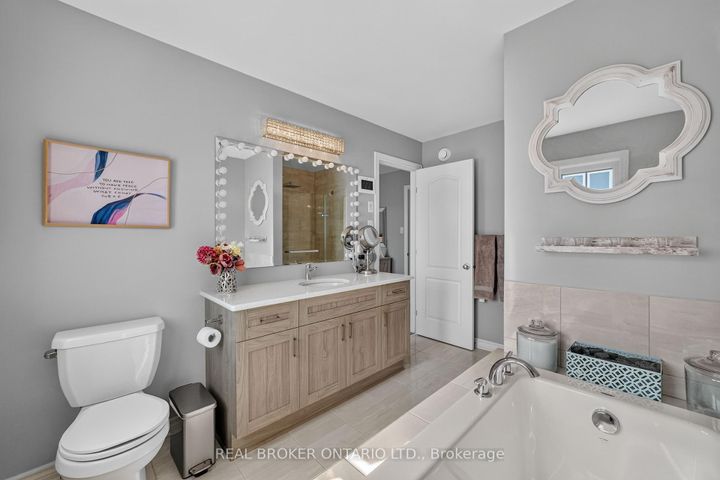 Photo 25 at 609 Egret Way, Nepean (Half Moon Bay), Ottawa