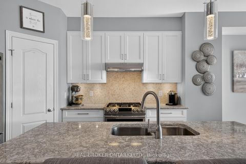 Photo 9 at 609 Egret Way, Nepean (Half Moon Bay), Ottawa