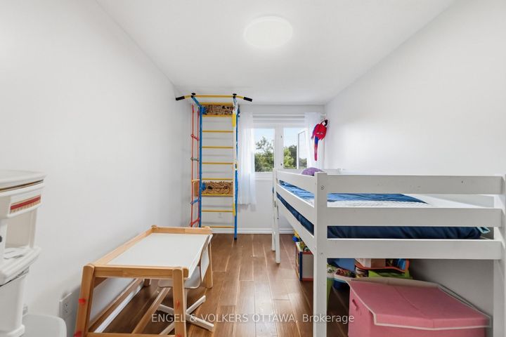 Photo 30 at 18 - 2 Bertona Street, Nepean (Manordale), Ottawa