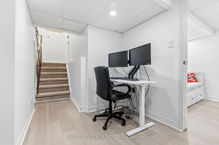 Photo 36 at 18 - 2 Bertona Street, Nepean (Manordale), Ottawa