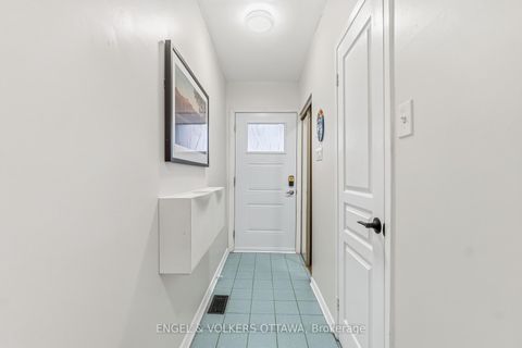 Photo 2 at 18 - 2 Bertona Street, Nepean (Manordale), Ottawa
