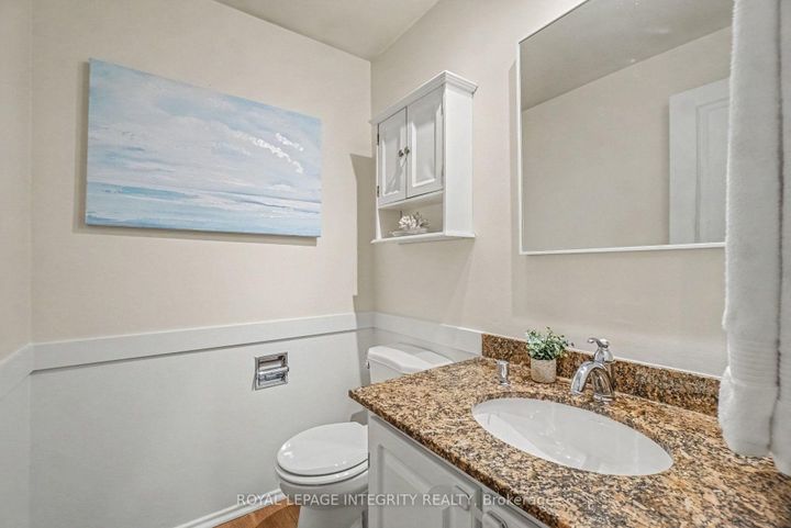 Photo 13 at C - 33 Woodfield Drive, Nepean (Merivale Industrial Park), Ottawa