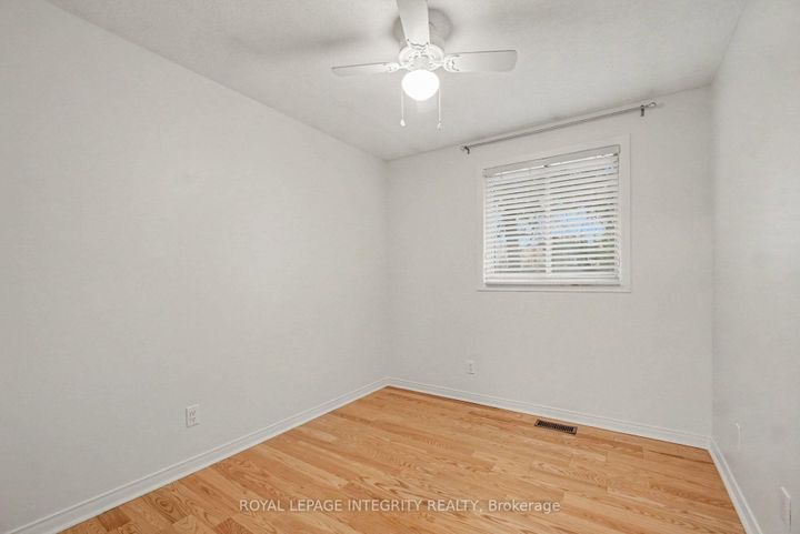 Photo 23 at C - 33 Woodfield Drive, Nepean (Merivale Industrial Park), Ottawa