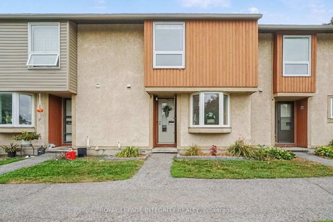 Photo 0 at C - 33 Woodfield Drive, Nepean (Merivale Industrial Park), Ottawa