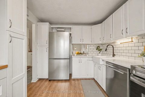 Photo 3 at C - 33 Woodfield Drive, Nepean (Merivale Industrial Park), Ottawa