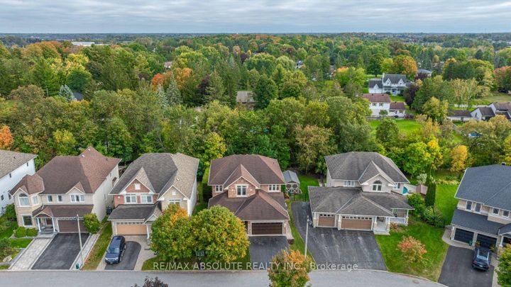 Photo 1 at 229 Marjan Crescent, Nepean (Hearts Desire), Ottawa