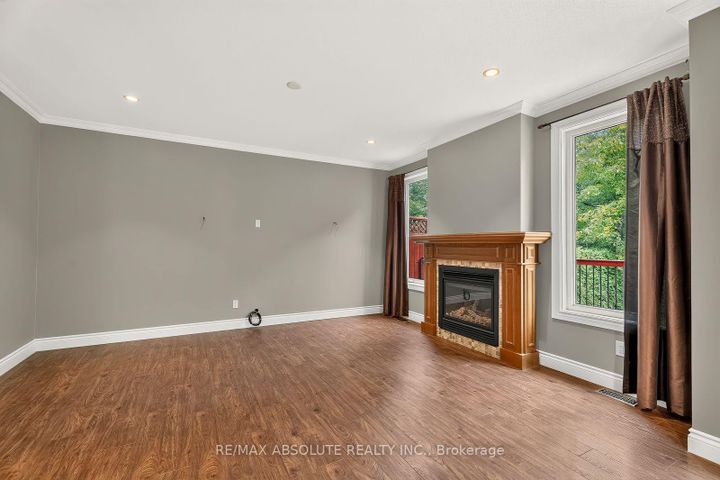 Photo 20 at 229 Marjan Crescent, Nepean (Hearts Desire), Ottawa