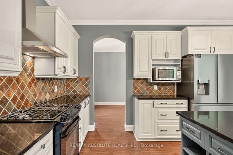 Photo 11 at 229 Marjan Crescent, Nepean (Hearts Desire), Ottawa