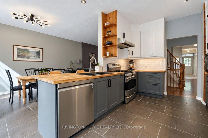 Photo 15 at 8 Colindale Avenue, Nepean (Longfields), Ottawa