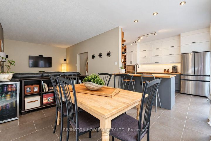 Photo 23 at 8 Colindale Avenue, Nepean (Longfields), Ottawa