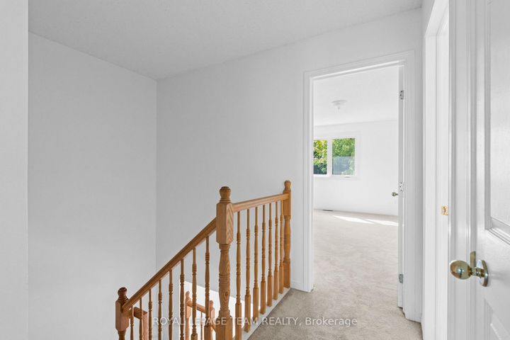 Photo 15 at 106 Woodpark Way, Nepean (Longfields), Ottawa